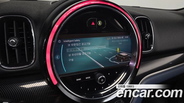 MINI Cooper S Countryman ALL4 Classic 2nd 2023 — фото 17