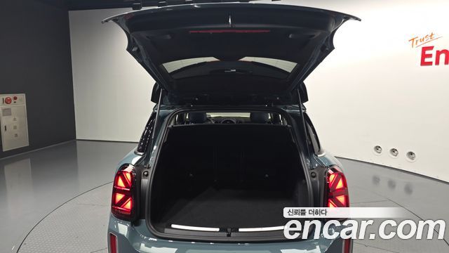 MINI Cooper S Countryman ALL4 Classic 2nd 2023 — фото 20