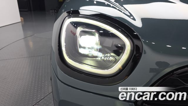 MINI Cooper S Countryman ALL4 Classic 2nd 2023 — фото 22