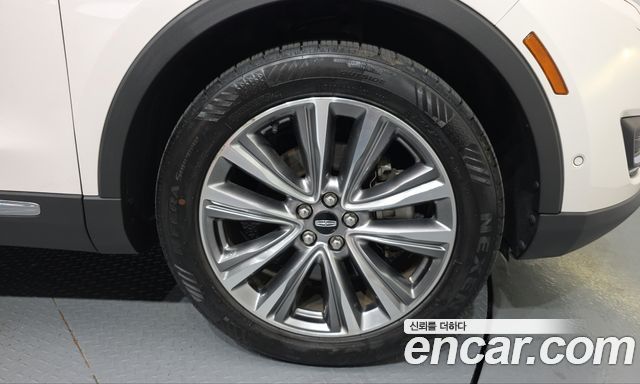 Lincoln MKX (II) 2.7 2WD 2018 — фото 27