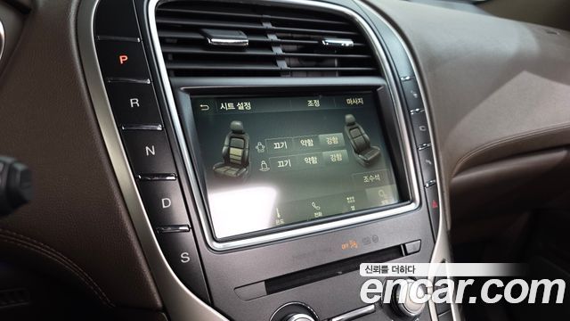 Lincoln MKX (II) 2.7 2WD 2018 — фото 34