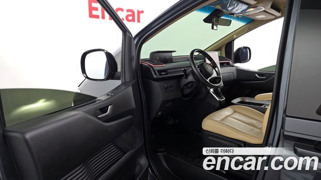 Hyundai Staria Cargo 5-Seater Modern 2023 — фото 10