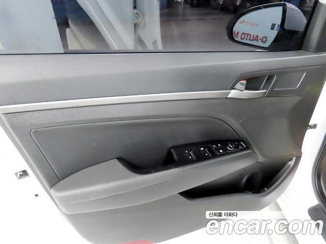 Hyundai Avante (AD) 1.6 GDI Value Plus 2018 — фото 18