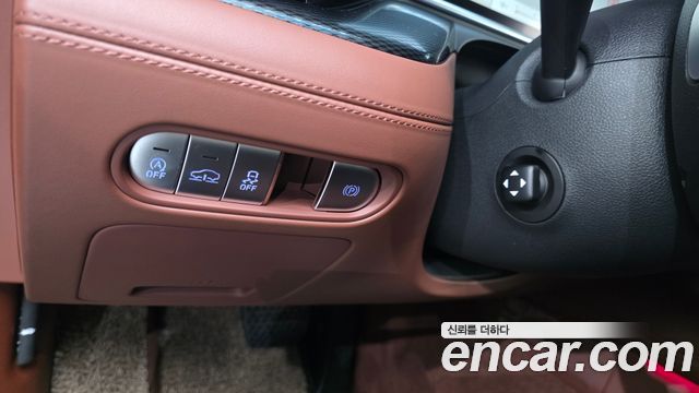 Genesis G90 (RS4) Gasoline 3.5 Turbo AWD 2023 — фото 18