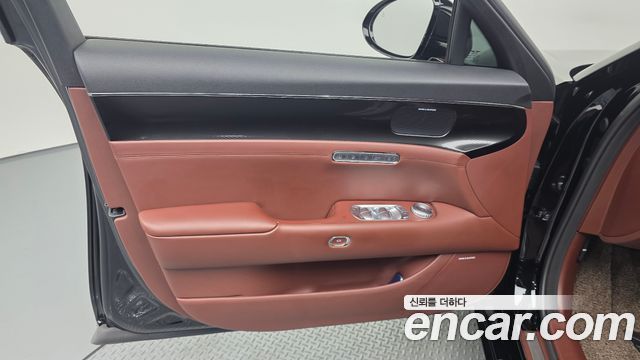 Genesis G90 (RS4) Gasoline 3.5 Turbo AWD 2023 — фото 24