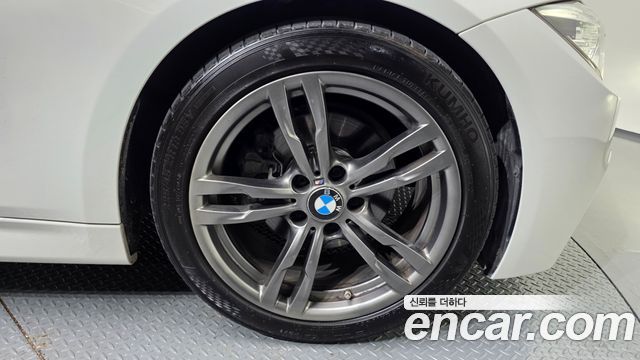 BMW 3 Series (F30) 320i M Sport 2016 — фото 5