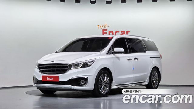 Kia Carnival 9-Seater Noblesse Special