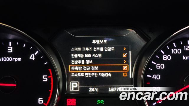 Kia Carnival 9-Seater Noblesse Special 2018 — фото 16