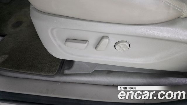 Kia Carnival 9-Seater Noblesse Special 2018 — фото 31