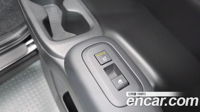 Hyundai Santa Fe (MX5) Gasoline 2.5T 2WD Prestige Plus 2025 — фото 19