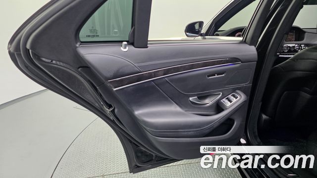 Mercedes-Benz S-Class (W222) S350 d 4MATIC AMG Line 2020 — фото 31