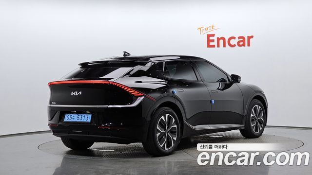 Kia EV6 Long Range Earth 2023 — фото 2