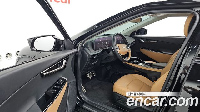 Kia EV6 Long Range Earth 2023 — фото 10