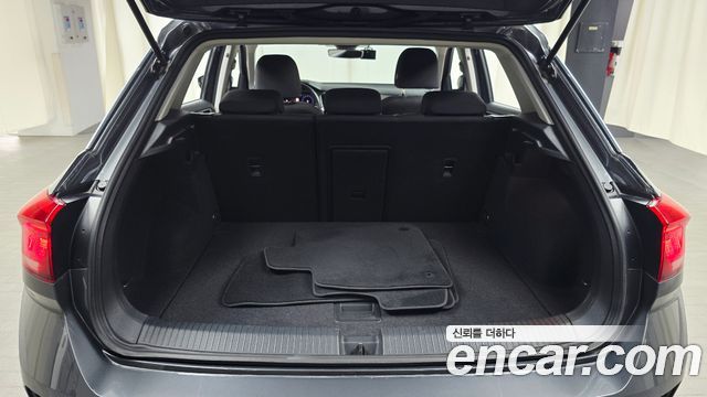 Volkswagen T-Roc 2.0 TDI Style 2021 — фото 17