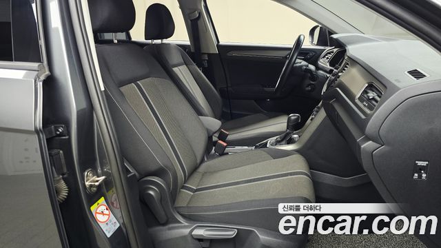 Volkswagen T-Roc 2.0 TDI Style 2021 — фото 26