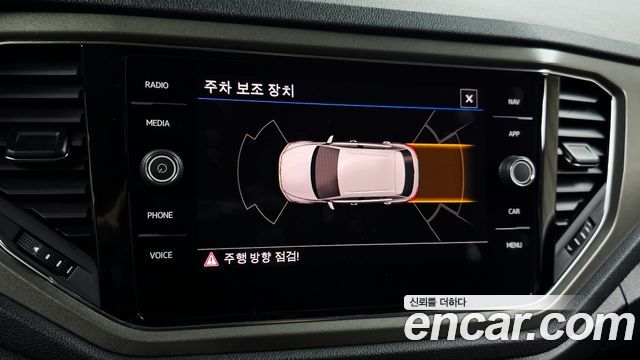 Volkswagen T-Roc 2.0 TDI Style 2021 — фото 28