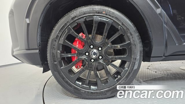 KG Mobility (SsangYong) Torres Gasoline 1.5 2WD Black Edition 2024 — фото 5
