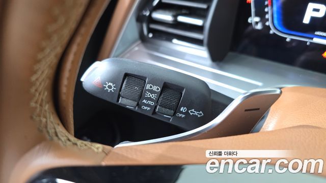 KG Mobility (SsangYong) Torres Gasoline 1.5 2WD Black Edition 2024 — фото 16
