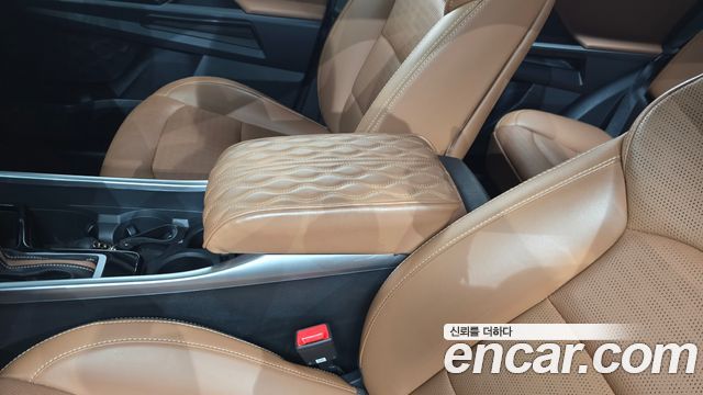 KG Mobility (SsangYong) Torres Gasoline 1.5 2WD Black Edition 2024 — фото 30