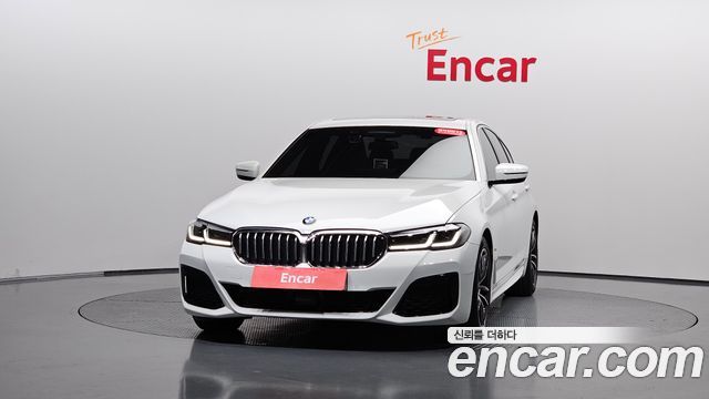 BMW 5 Series (G30) 520i M Sport 2022 — фото 3