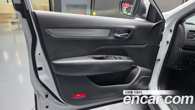 Renault Korea QM6 2.0 GDe LE Signature 2WD 2023 — фото 24
