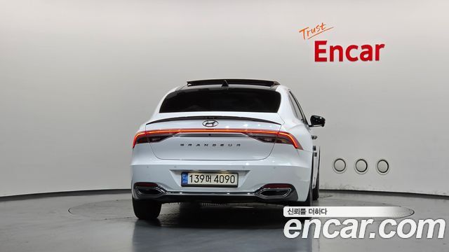 Hyundai Grandeur Hybrid (IG) Le Blanc 2023 — фото 4
