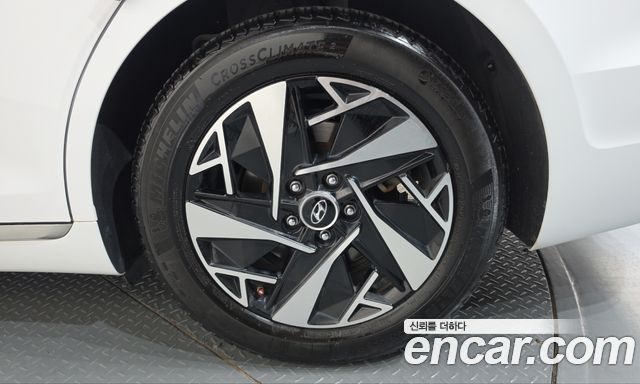 Hyundai Grandeur Hybrid (IG) Le Blanc 2023 — фото 28