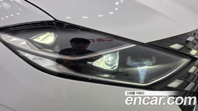 Hyundai Grandeur Hybrid (IG) Le Blanc 2023 — фото 29