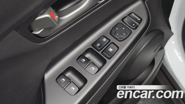 Hyundai Kona 1.6 Turbo 2WD Modern pop 2019 — фото 19