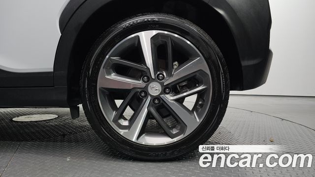 Hyundai Kona 1.6 Turbo 2WD Modern pop 2019 — фото 21