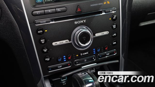 Ford Explorer 3.5 Limited 4WD 5th 2016 — фото 18