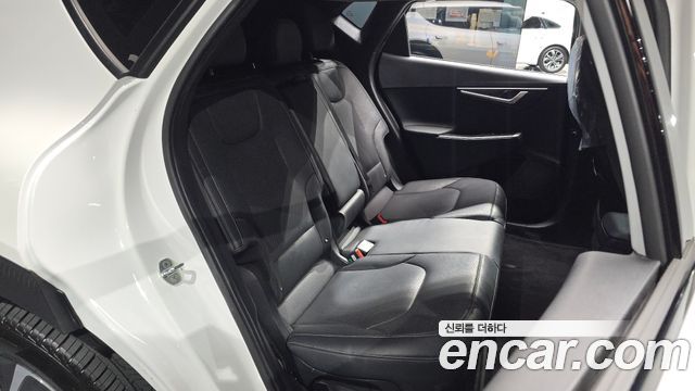 Kia EV6 Long Range Air 2023 — фото 11