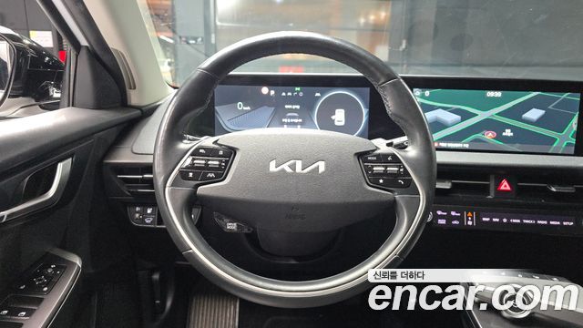 Kia EV6 Long Range Air 2023 — фото 13