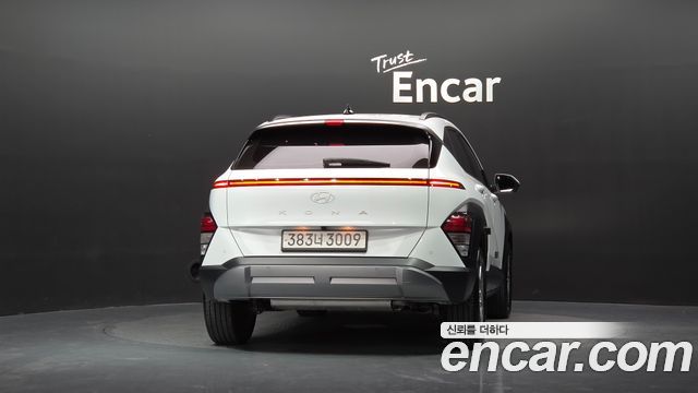 Hyundai Kona (SX2) Gasoline 2.0 2WD Premium 2024 — фото 4