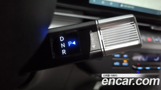 Hyundai Kona (SX2) Gasoline 2.0 2WD Premium 2024 — фото 9