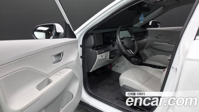 Hyundai Kona (SX2) Gasoline 2.0 2WD Premium 2024 — фото 10