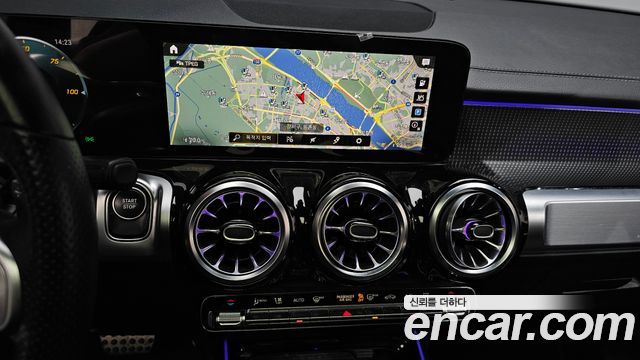 Mercedes-Benz EQB (X243) EQB300 4MATIC AMG Line 2023 — фото 14