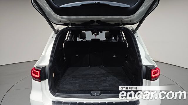 Mercedes-Benz EQB (X243) EQB300 4MATIC AMG Line 2023 — фото 20