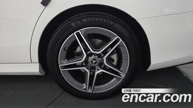 Mercedes-Benz E-Class (W213) E250 AMG Line 2023 — фото 21