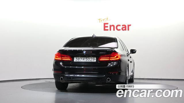 BMW 5 Series (G30) 520i Luxury 2020 — фото 4