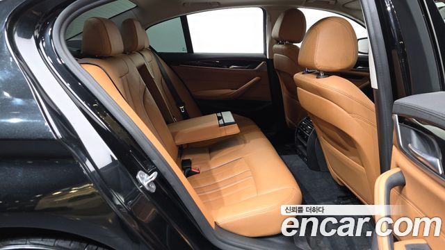 BMW 5 Series (G30) 520i Luxury 2020 — фото 11