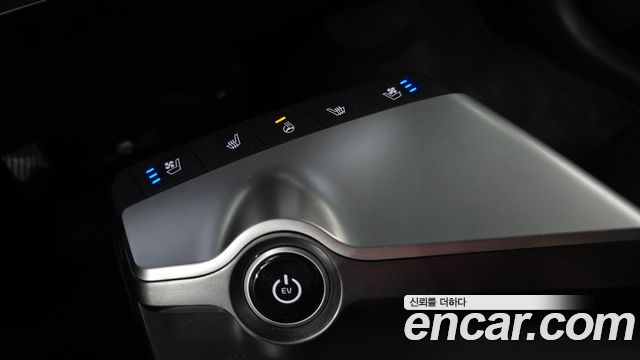 Kia EV6 Long Range Air 2023 — фото 18