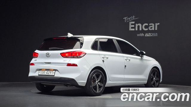 Hyundai i30 (PD) 1.4 Turbo Style 2018 — фото 2