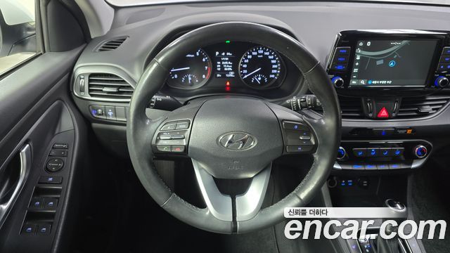 Hyundai i30 (PD) 1.4 Turbo Style 2018 — фото 12