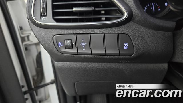 Hyundai i30 (PD) 1.4 Turbo Style 2018 — фото 16