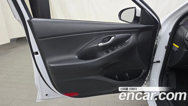 Hyundai i30 (PD) 1.4 Turbo Style 2018 — фото 24