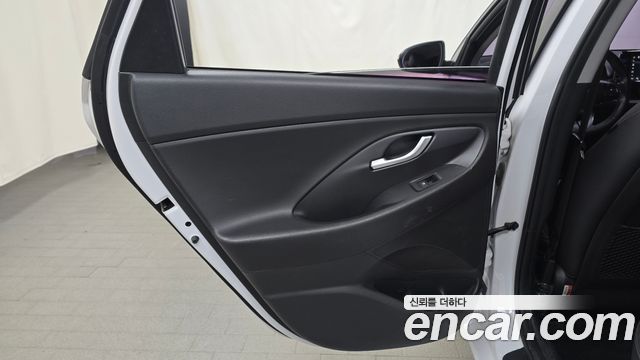 Hyundai i30 (PD) 1.4 Turbo Style 2018 — фото 25