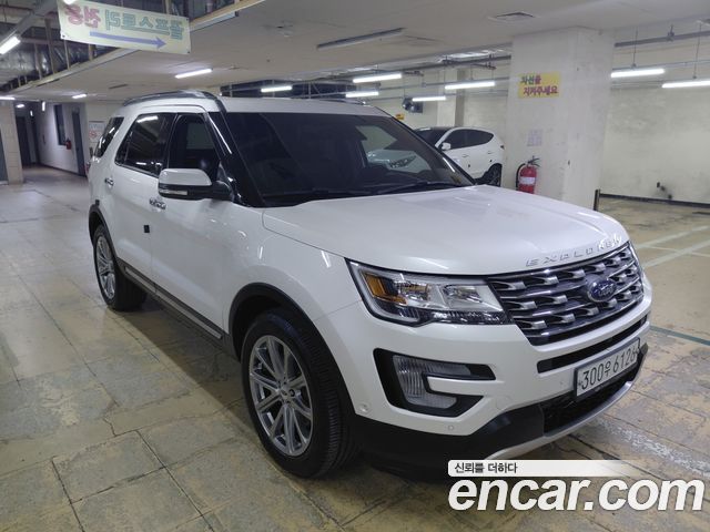 Ford Explorer 2.3 Limited 4WD 5th 2017 — фото 3