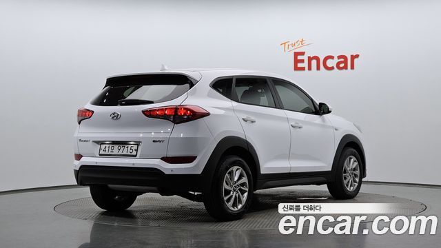 Hyundai Tucson Diesel 1.7 2WD Style 2016 — фото 2