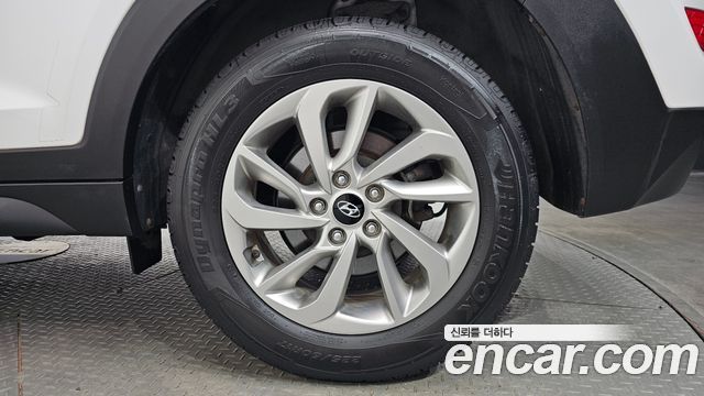 Hyundai Tucson Diesel 1.7 2WD Style 2016 — фото 5